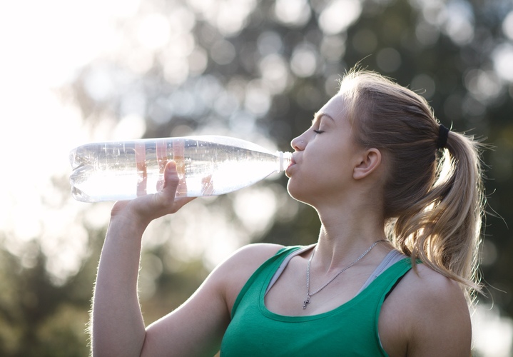 Water Can Help You Reduce Stress And Lose Weight!